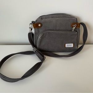 UGC Travelon crossbody anti theft purse